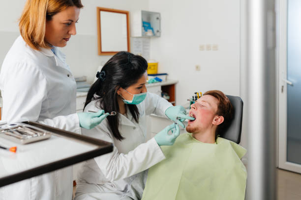 Best Pediatric Emergency Dentist in Long Grove, IA